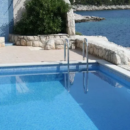 公寓 Family Friendly With A Swimming Pool - 4167 普利莫顿
