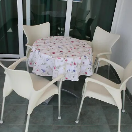 Family Friendly With A Swimming Pool - 4167 普利莫顿