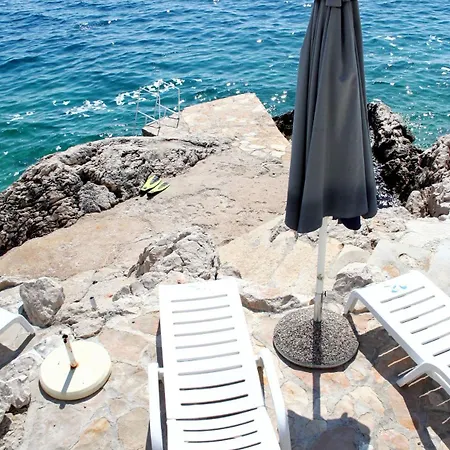 Family Friendly With A Swimming Pool - 4167 公寓 *